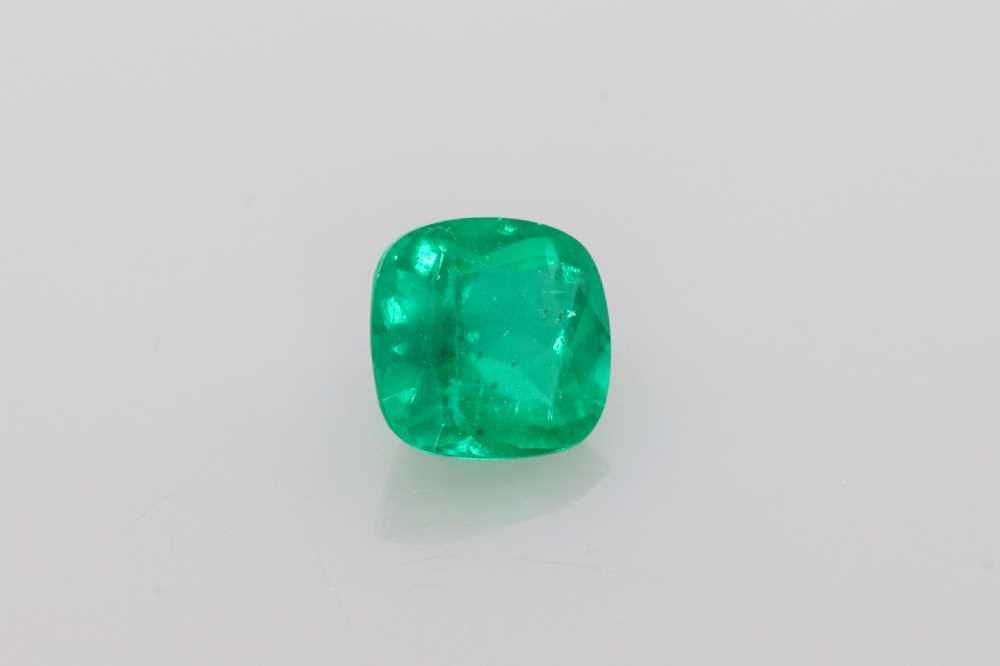 0.74ct Emerald