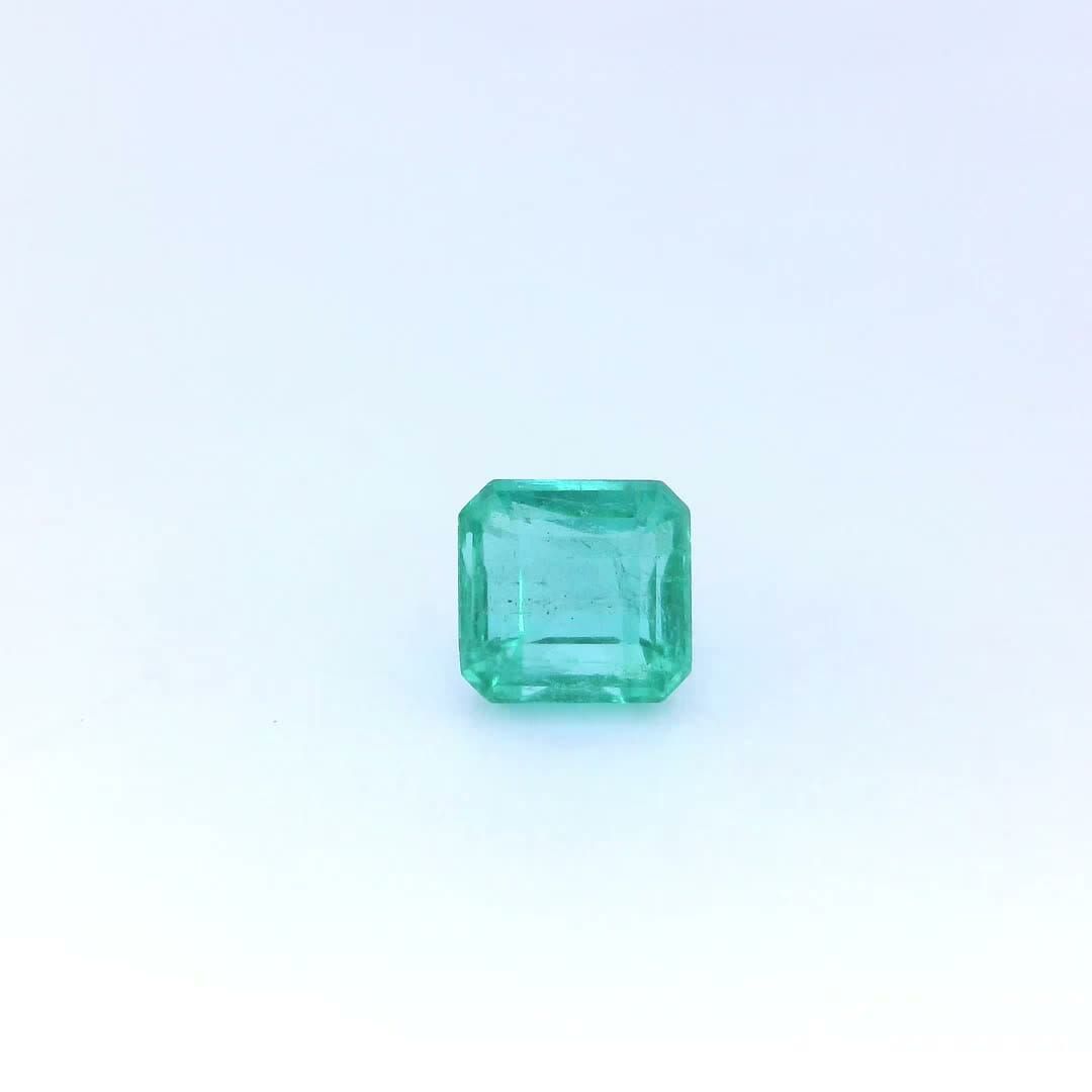 0.93ct EMERALD