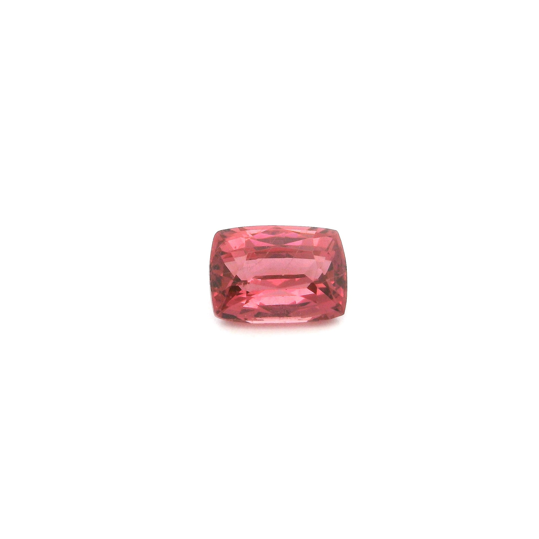 1.09ct GARNET