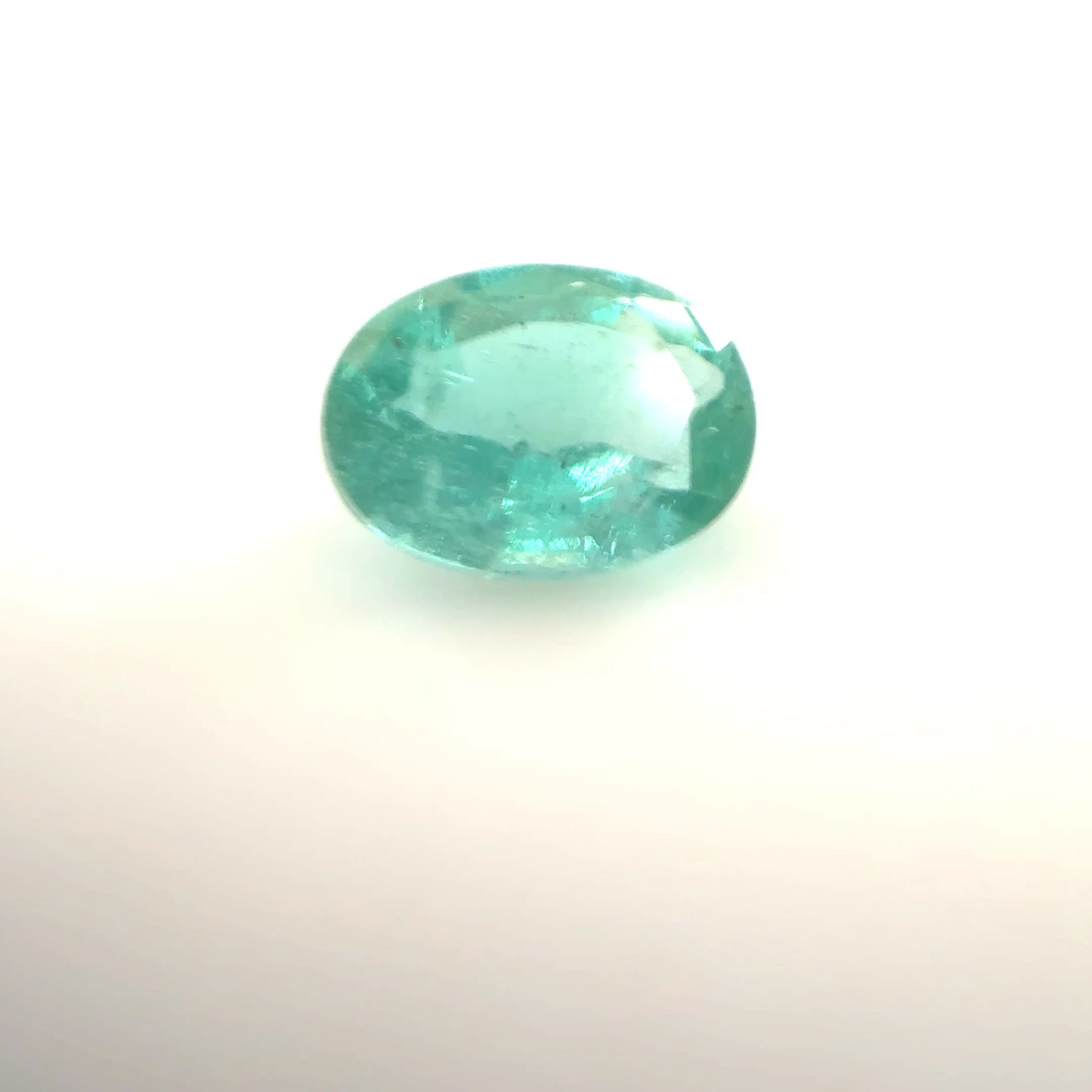 0.93ct EMERALD