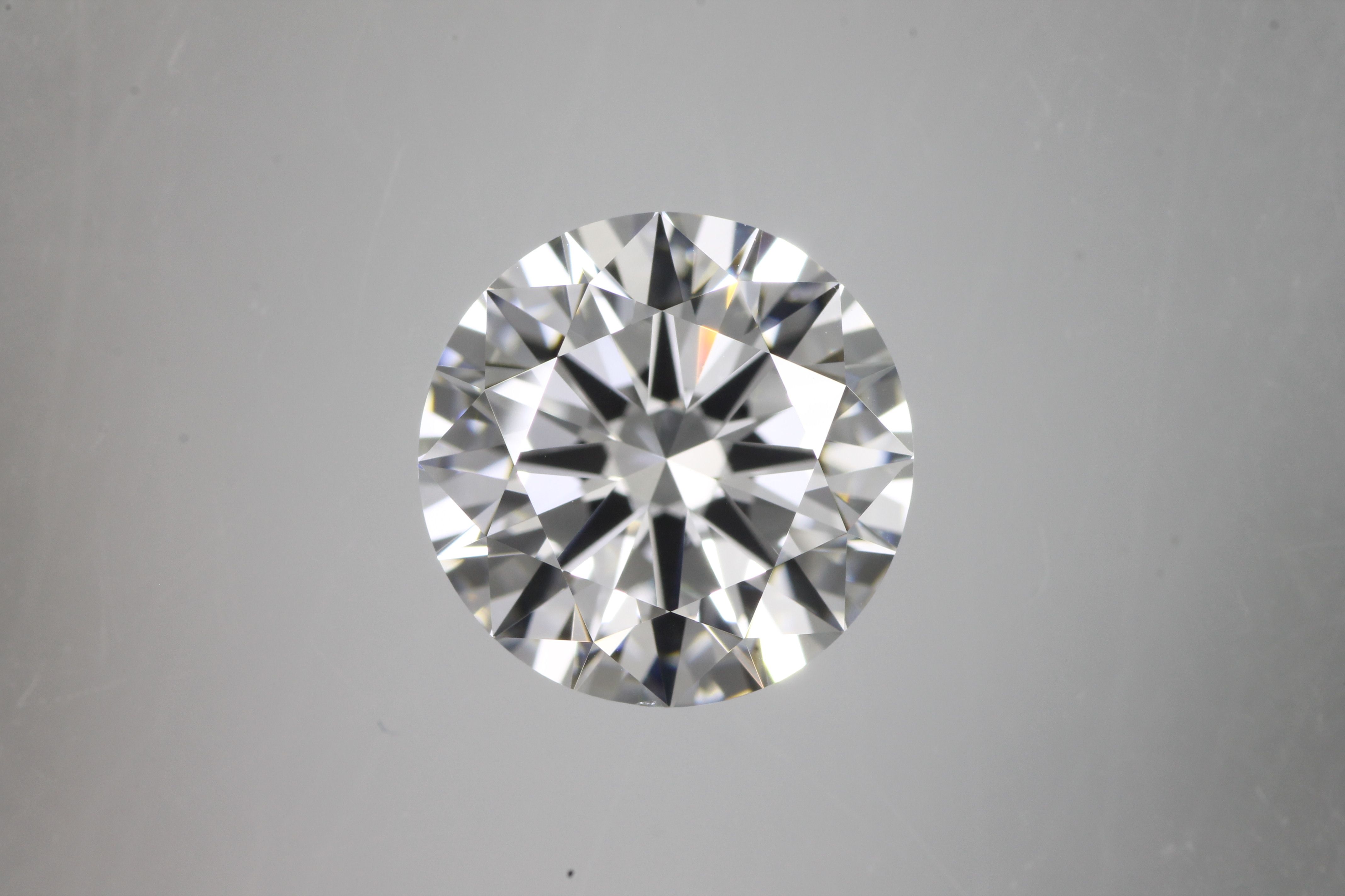 2,02 ct Okrągły diament naturalny