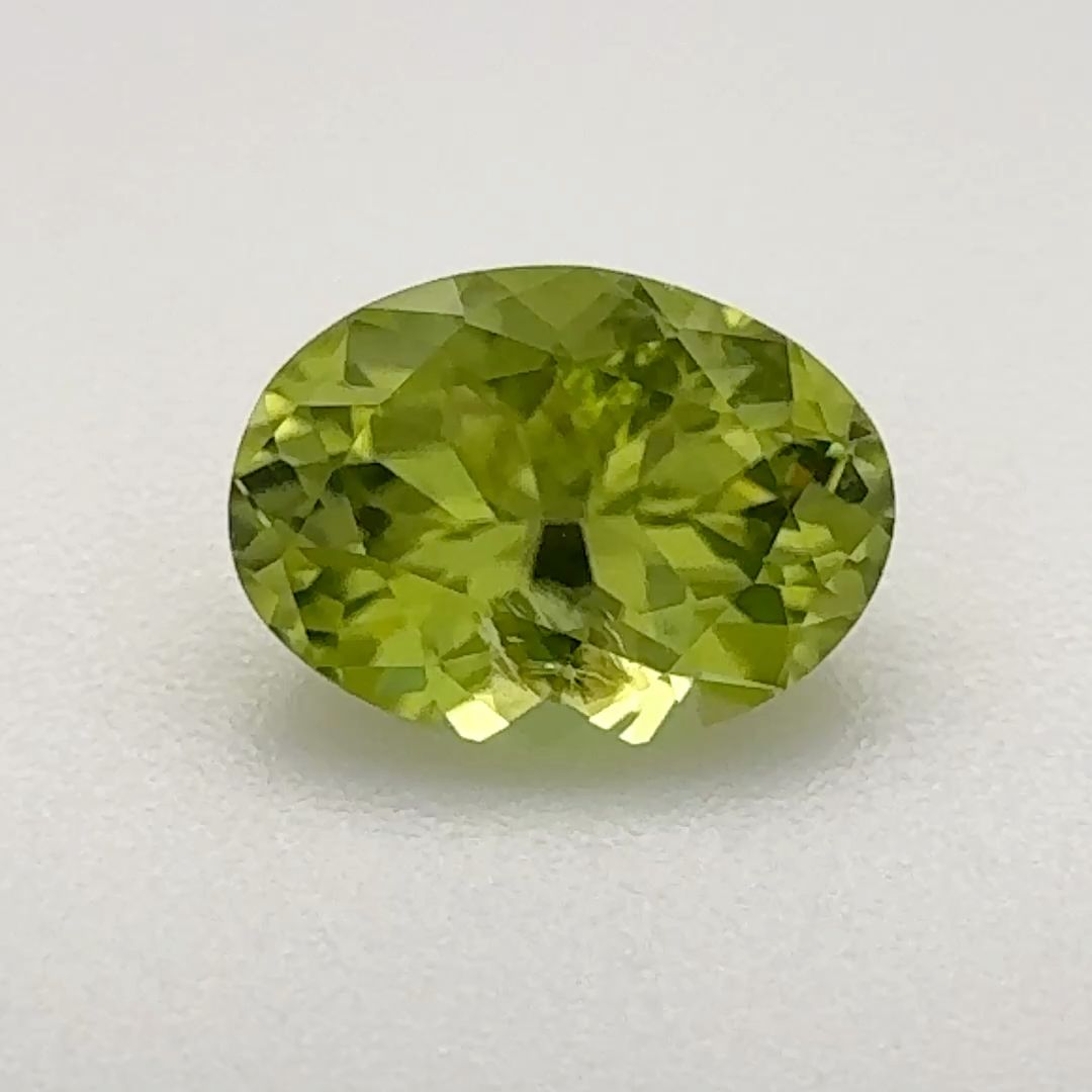 1.055ct PERIDOT