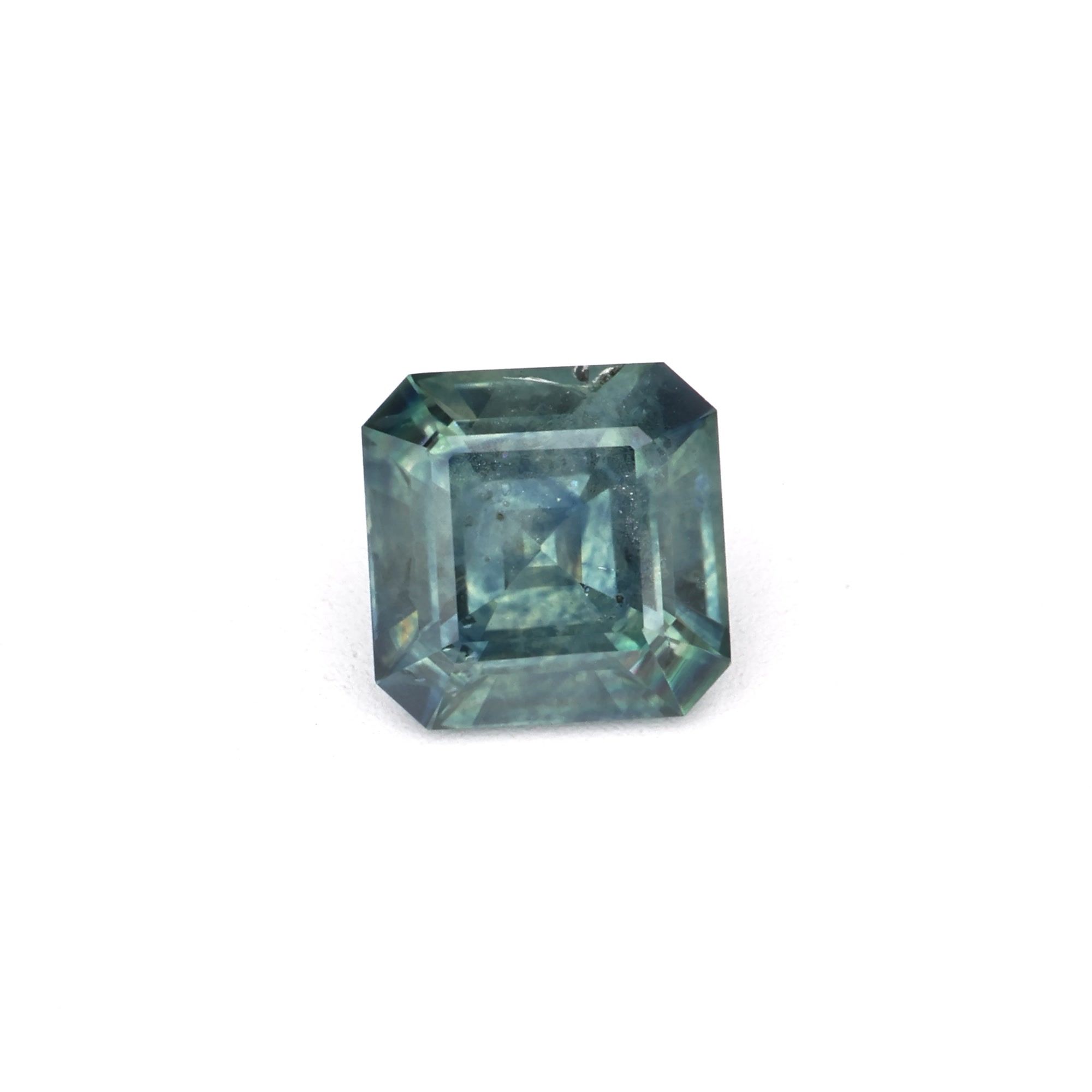 0.6ct Sapphire