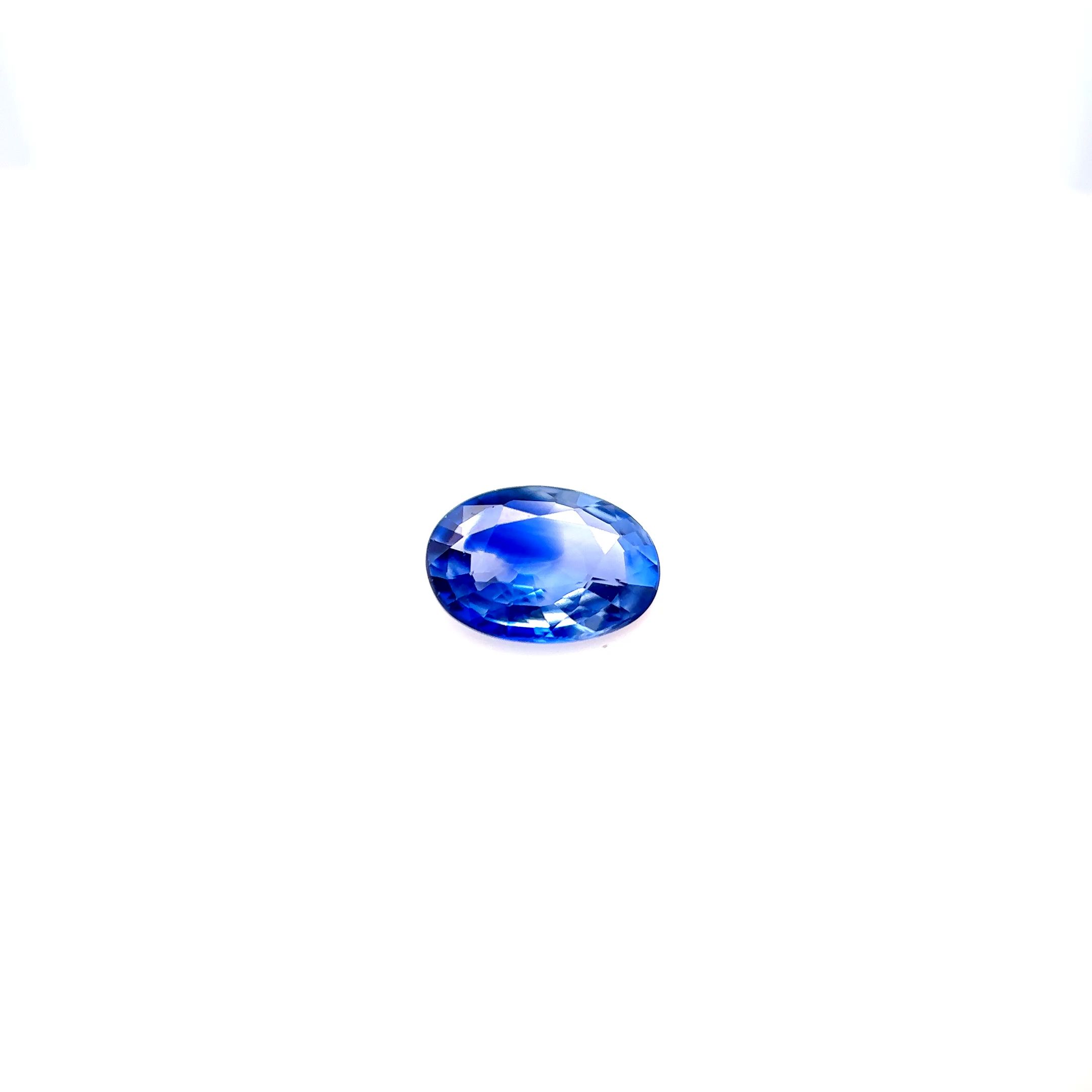 0.8ct SAPPHIRE