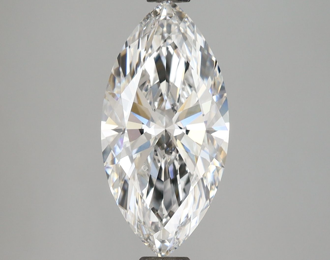 2.06ct Marquise E - VVS2 - Excellent cut - LD367951