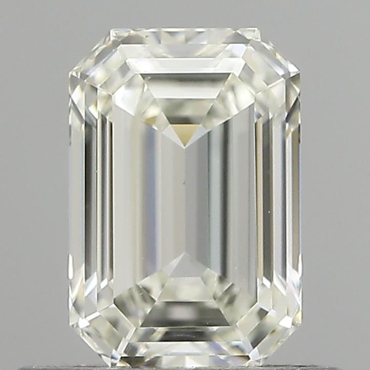 0,70 ct Szmaragdowy diament naturalny