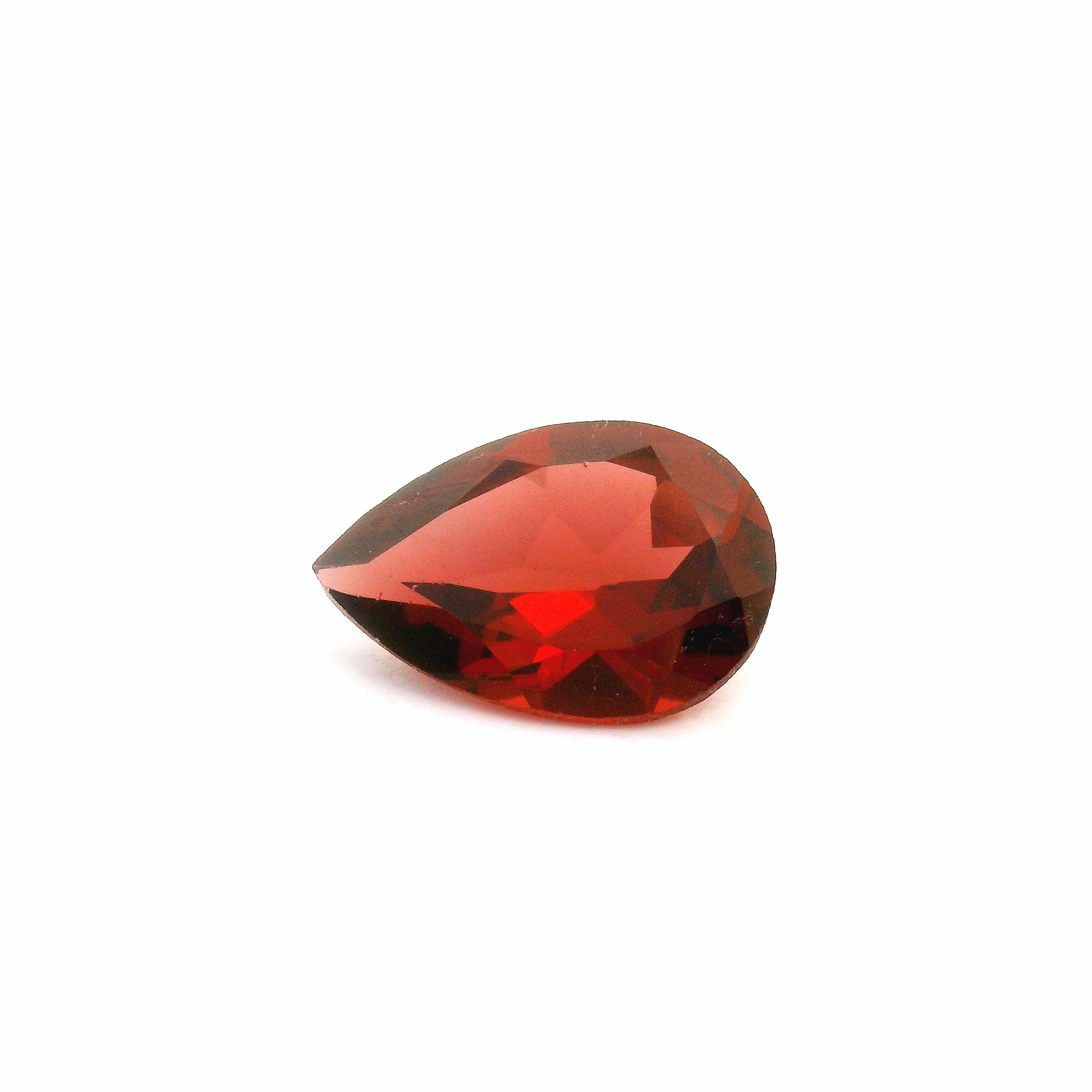 Certified Garnet Pear 1.45 ct gemstone, Red