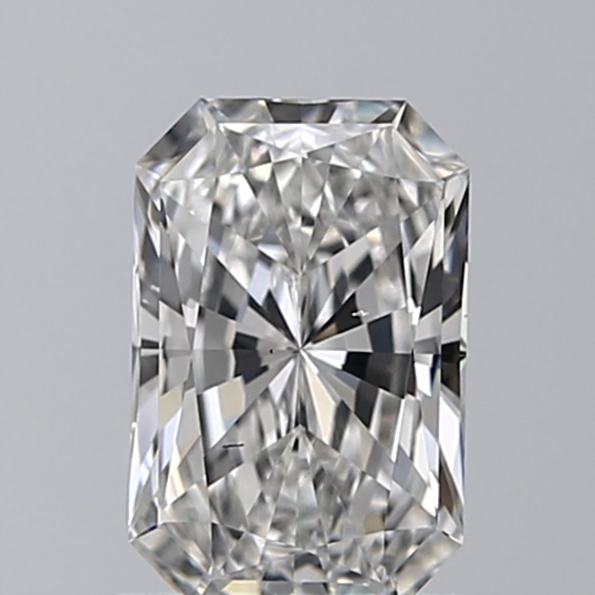0.90 Carat Radiant Diamond