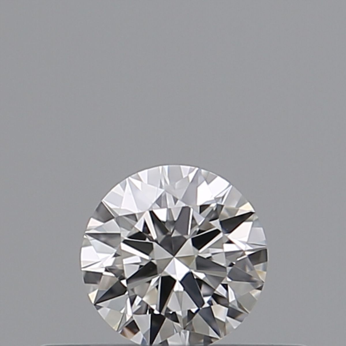 ROUND 0.19 carat diamond