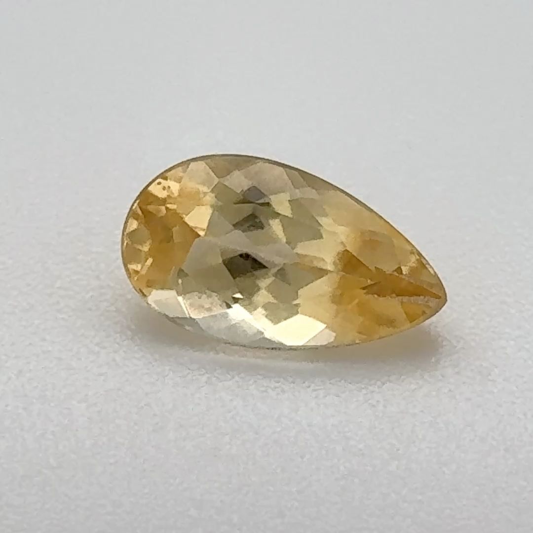 0.95ct TOPAZ