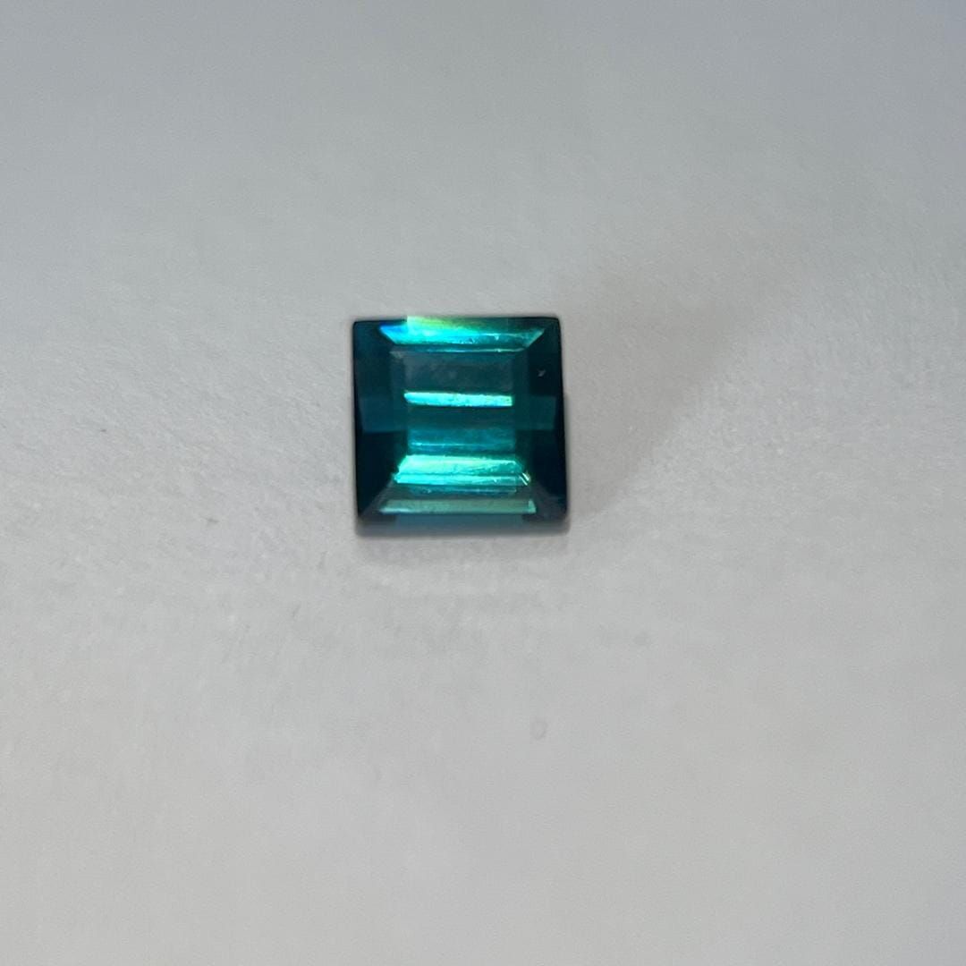 0.9ct TOURMALINE
