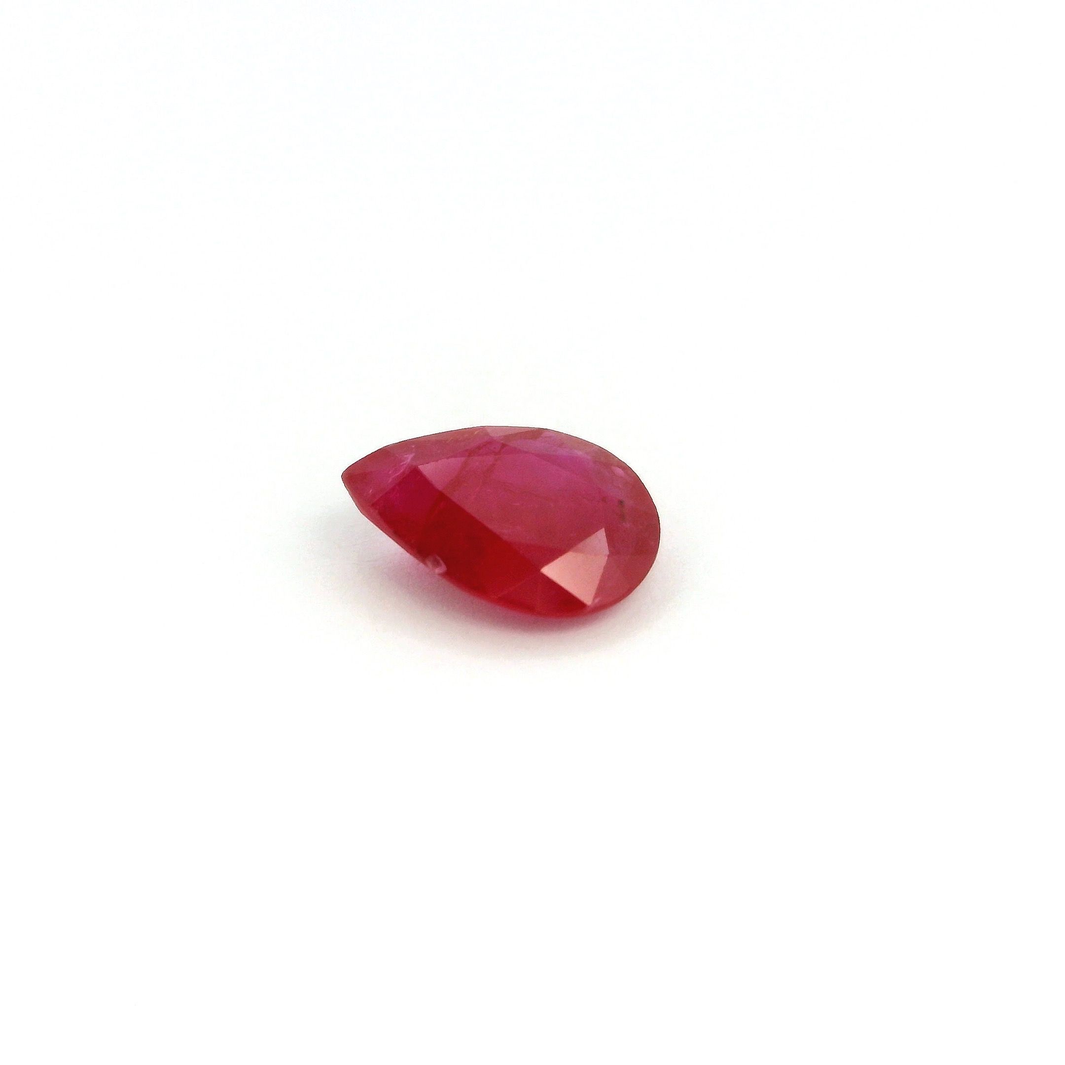 1.04ct RUBY