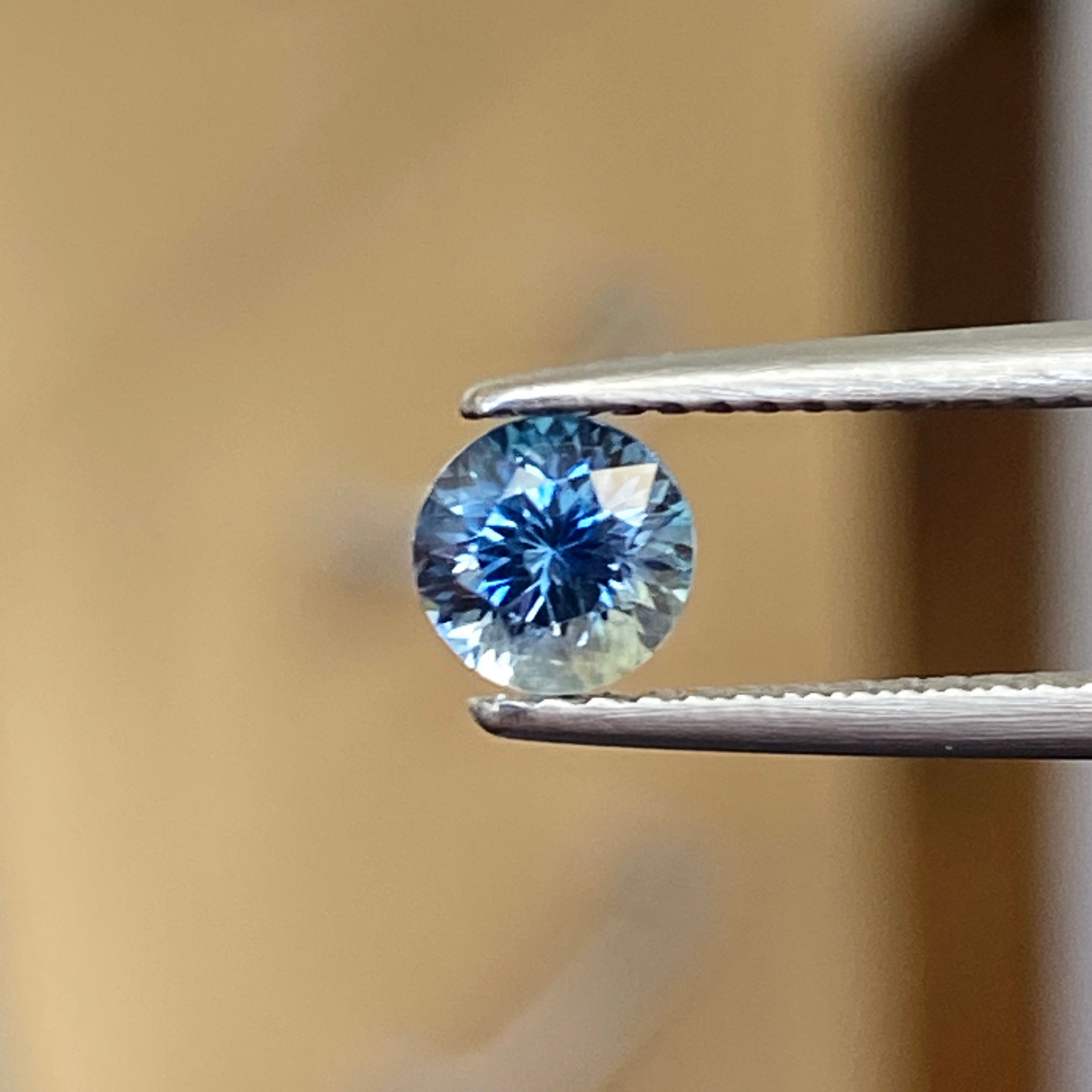 0.74ct Sapphire