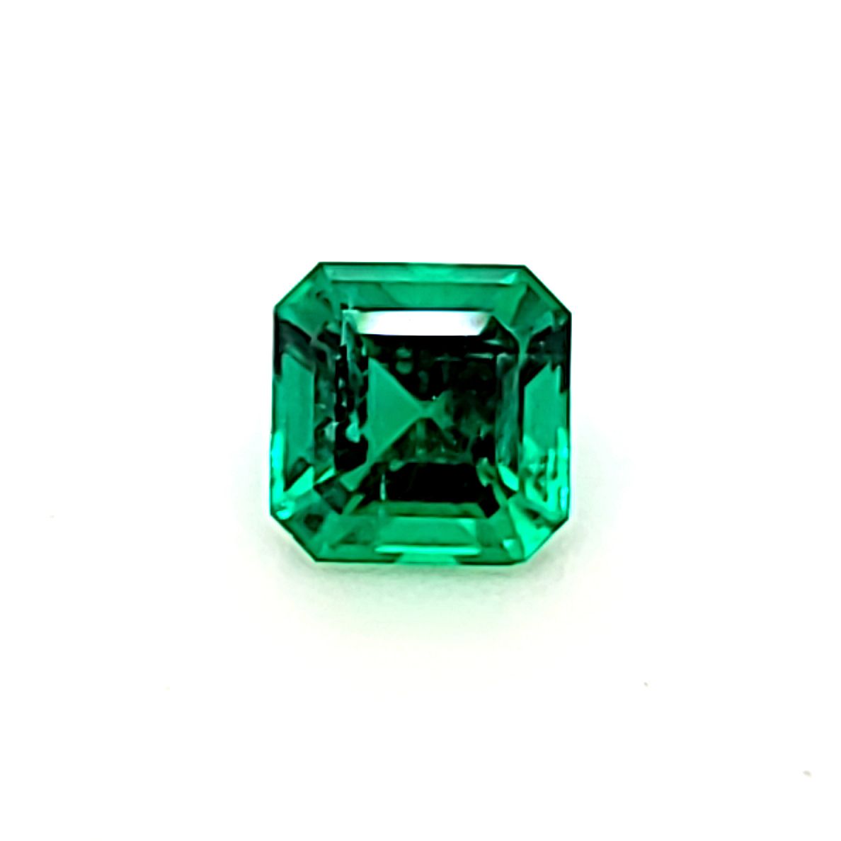 0.64ct Emerald