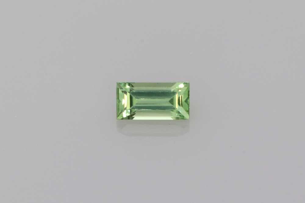 0.41 ct Baguette Green Sapphire