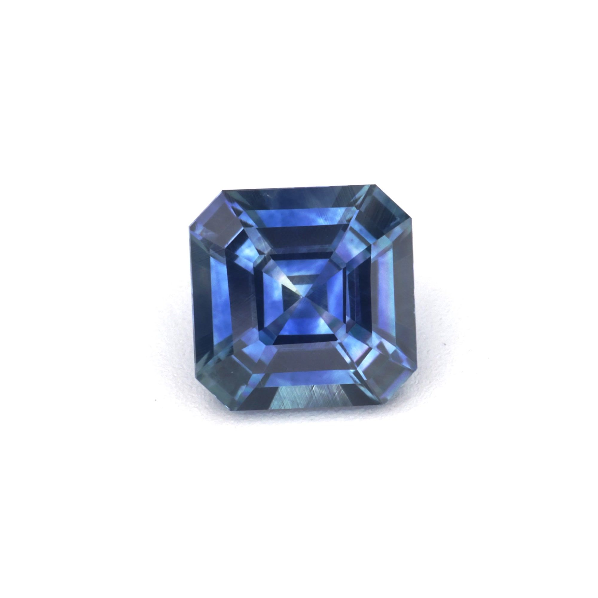 0.69ct Sapphire
