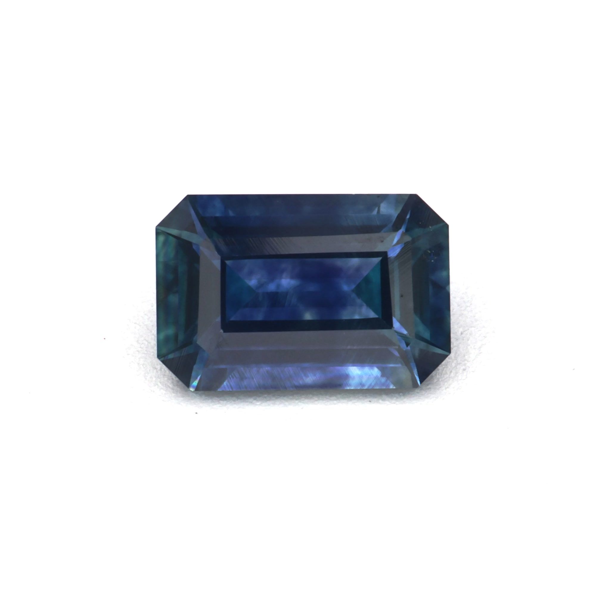 0.65ct Sapphire
