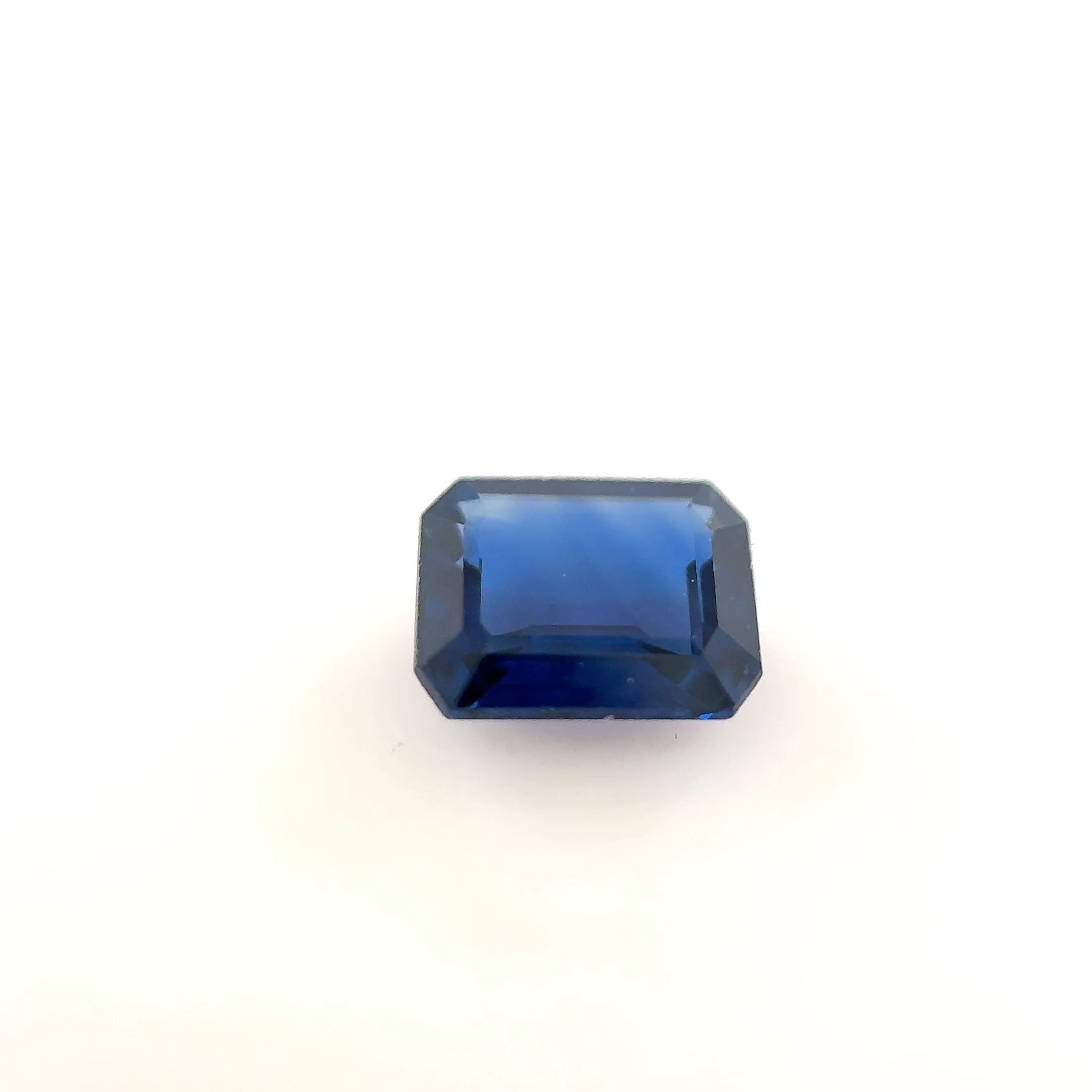 0.86ct SAPPHIRE