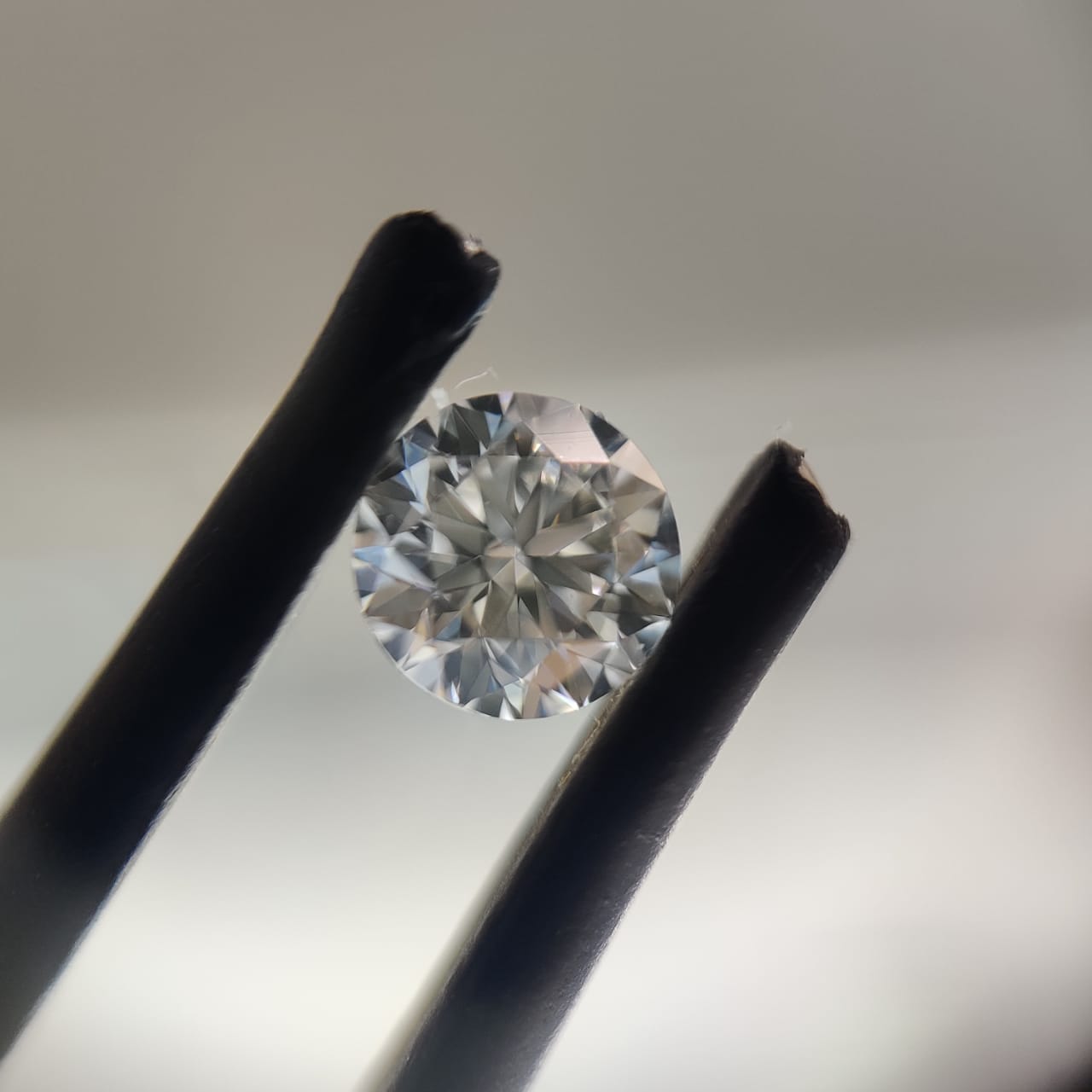 0,30 ct Okrągły diament naturalny