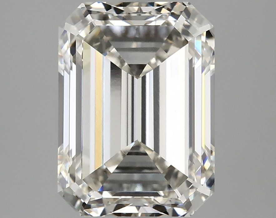 4.01 Carat · G · VVS2 Rare Carat Ideal Cut
