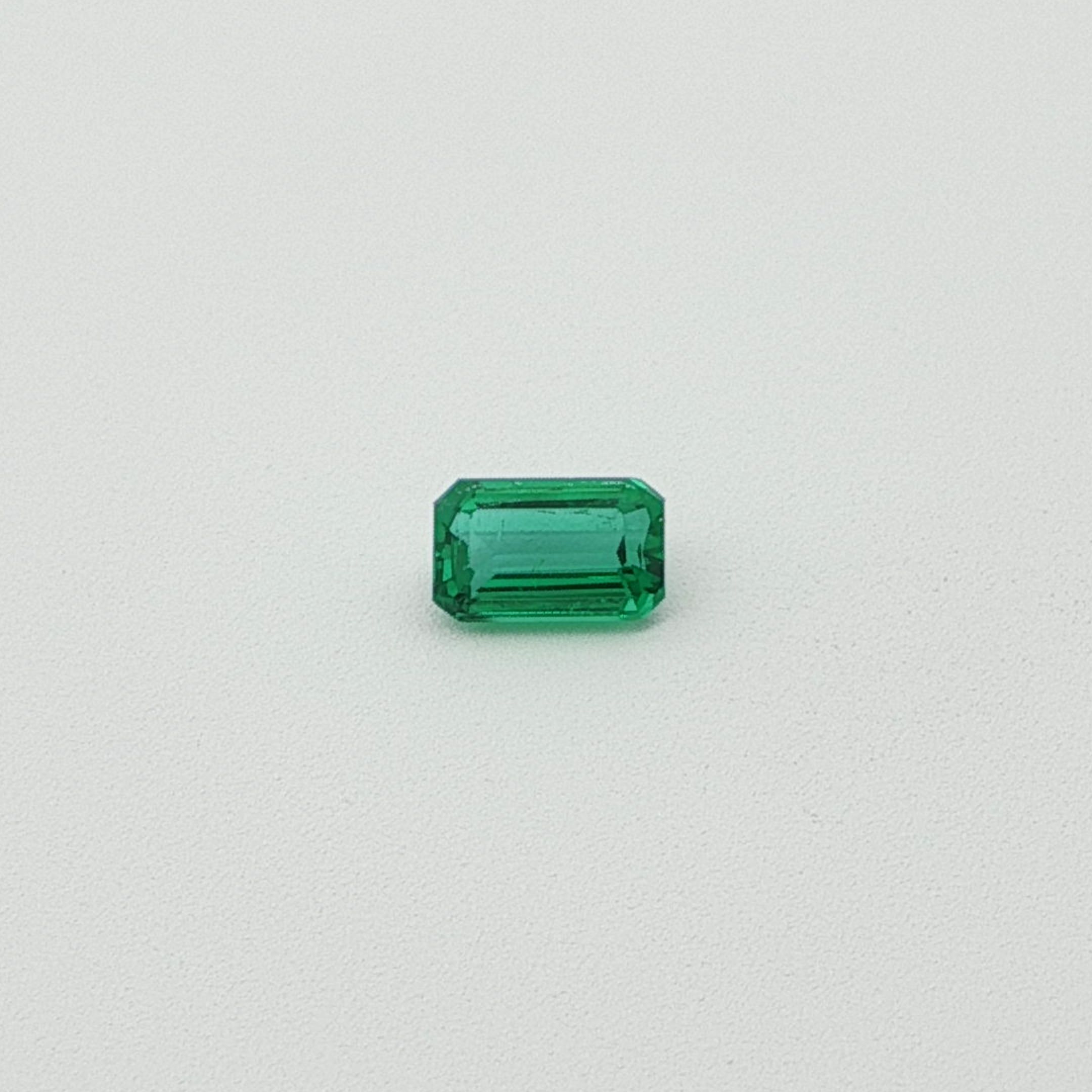 0.29ct Emerald