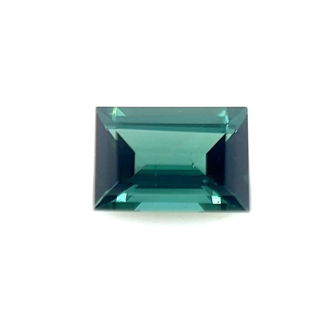 0.48 ct Baguette Green Tourmaline