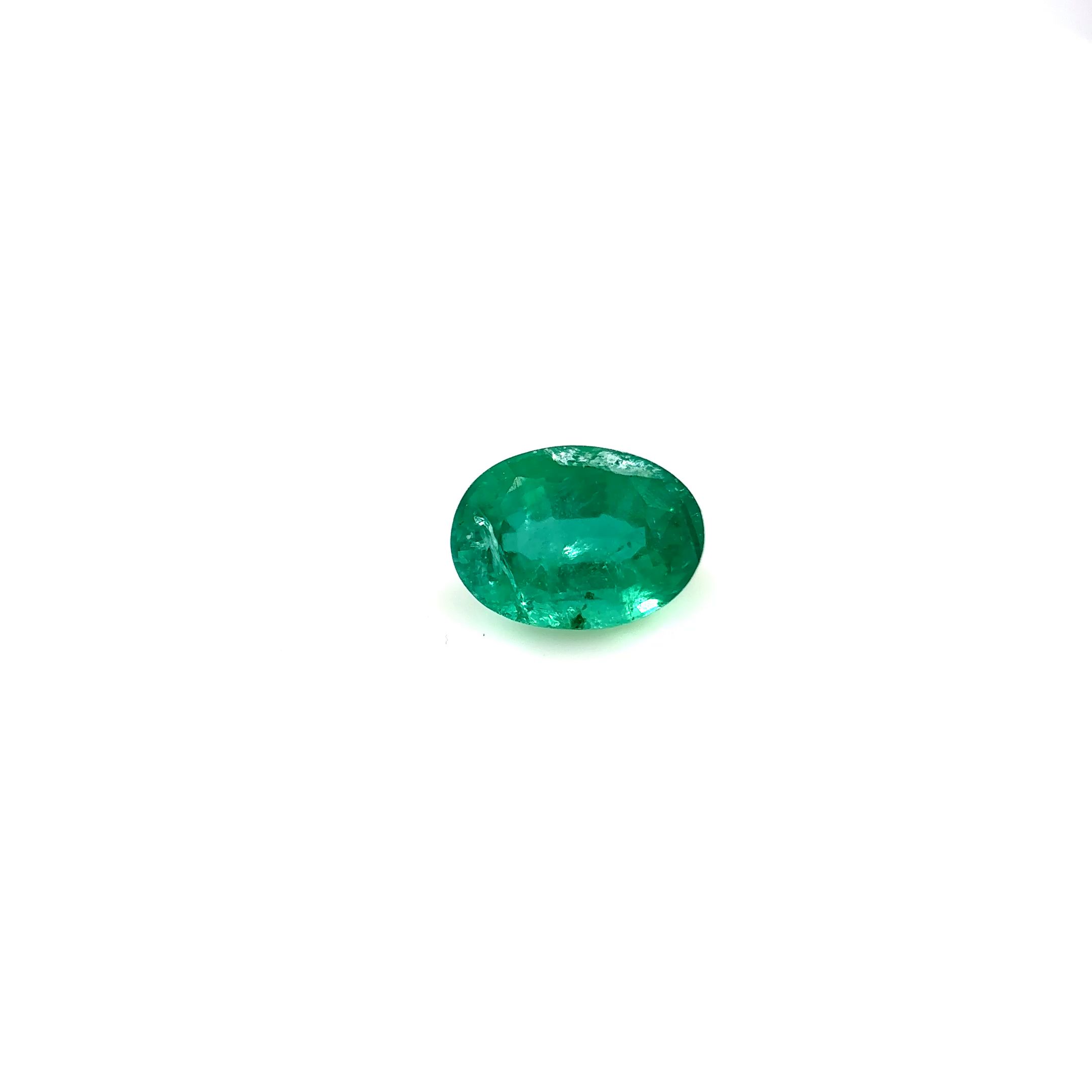0.87ct EMERALD