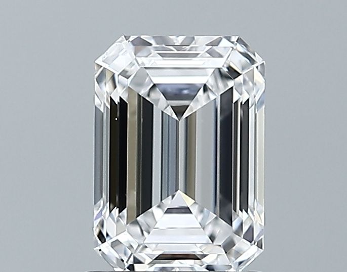 1.22 Carat emerald Lab Grown Diamond Front Image