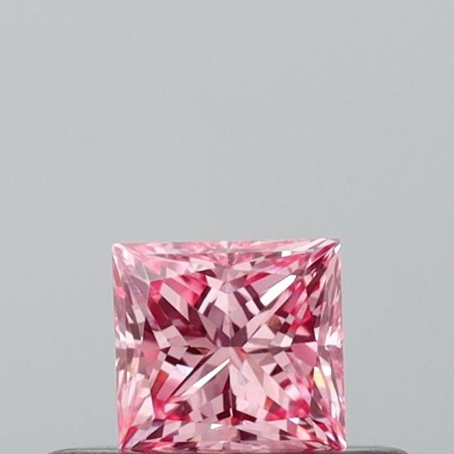 0.24 Carat Pink VVS1 Princess Diamond