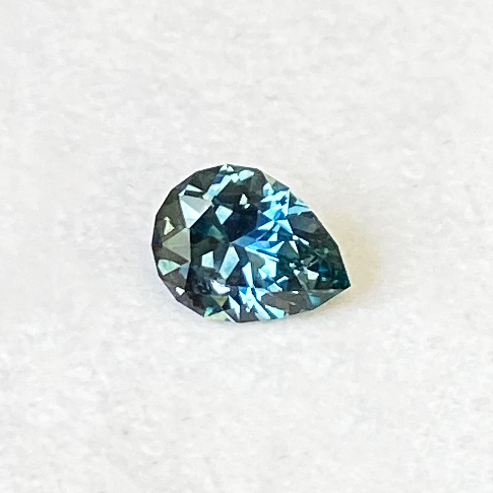 0.7ct Sapphire