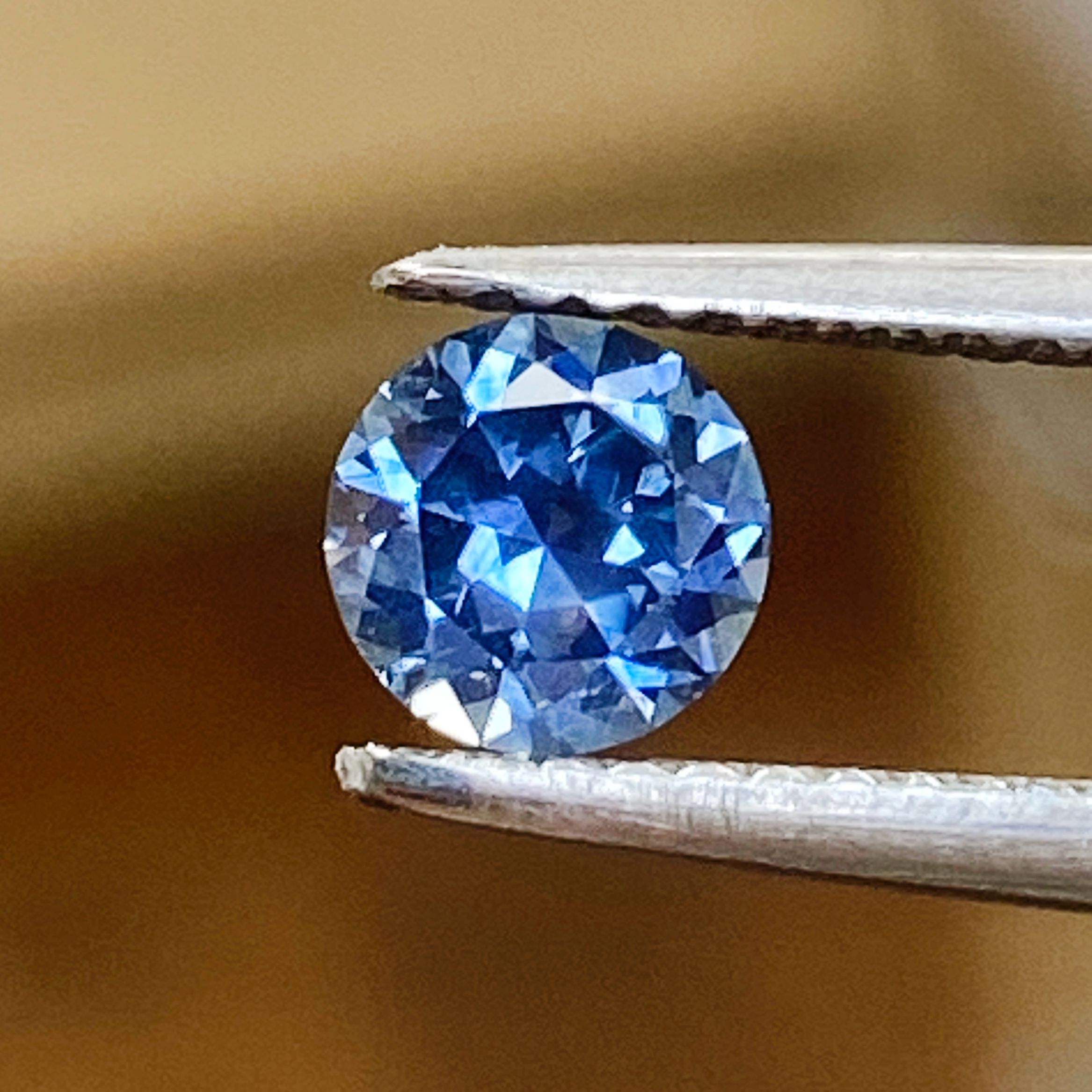 0.7ct Sapphire