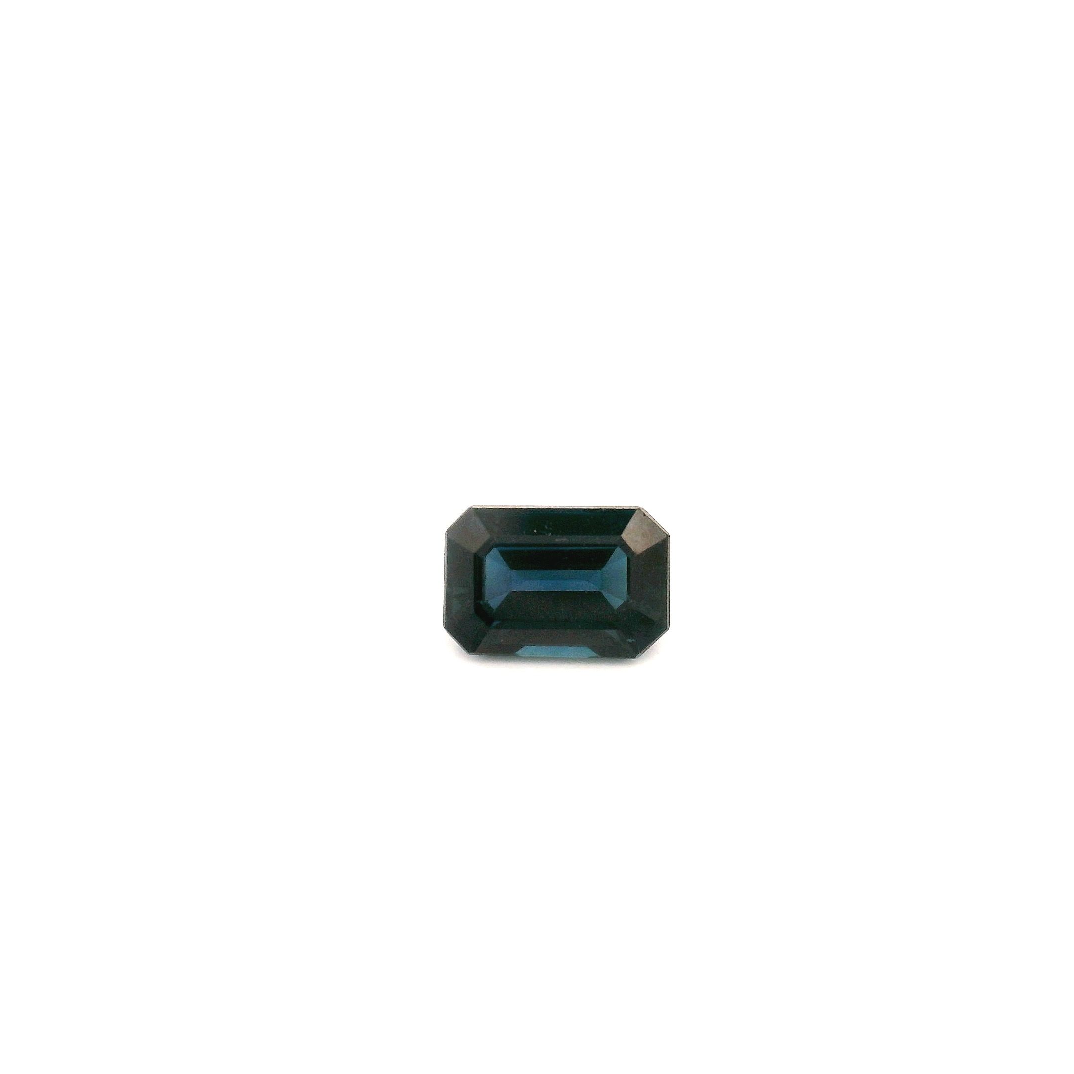 0.8ct SAPPHIRE