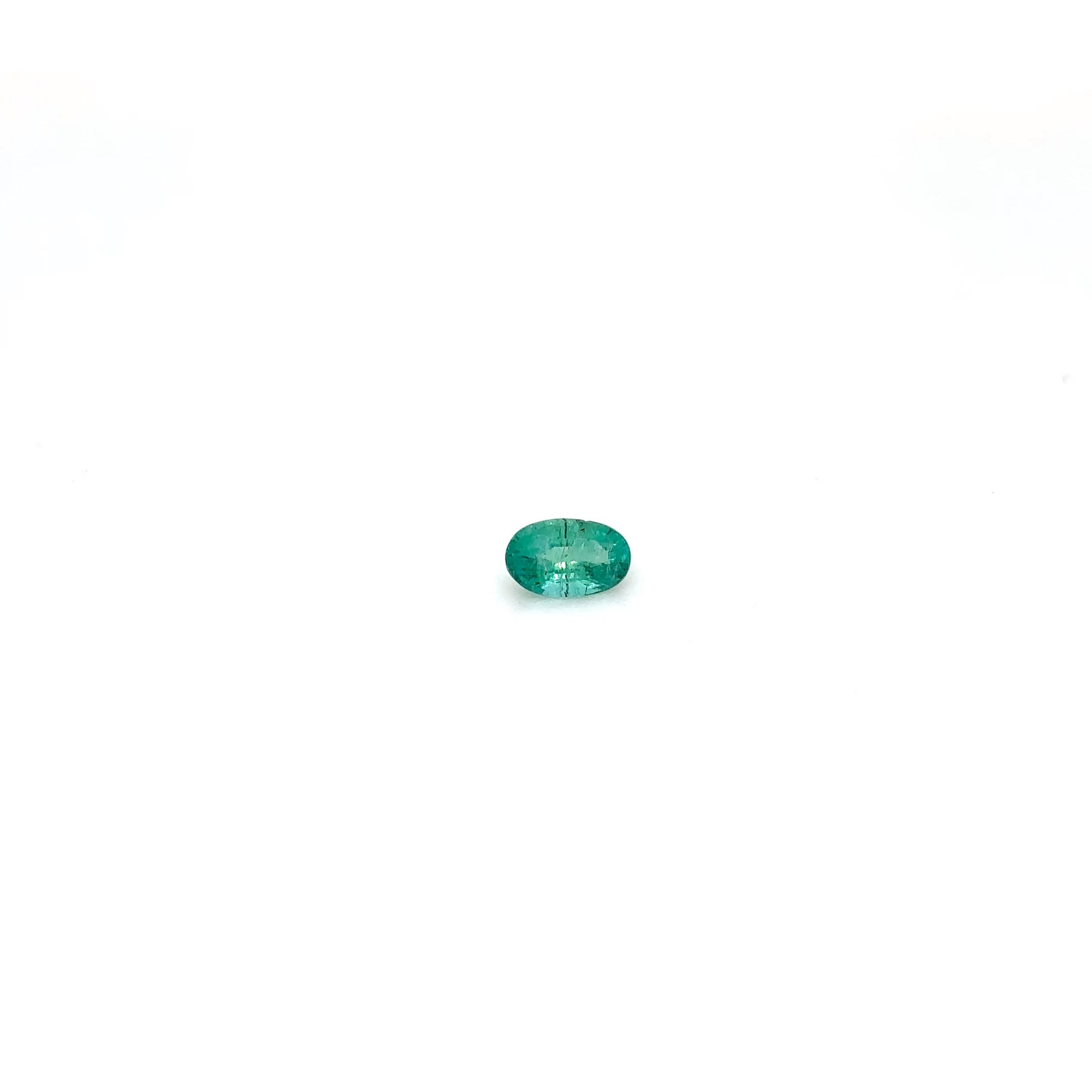 0.37ct OVAL EMERALD