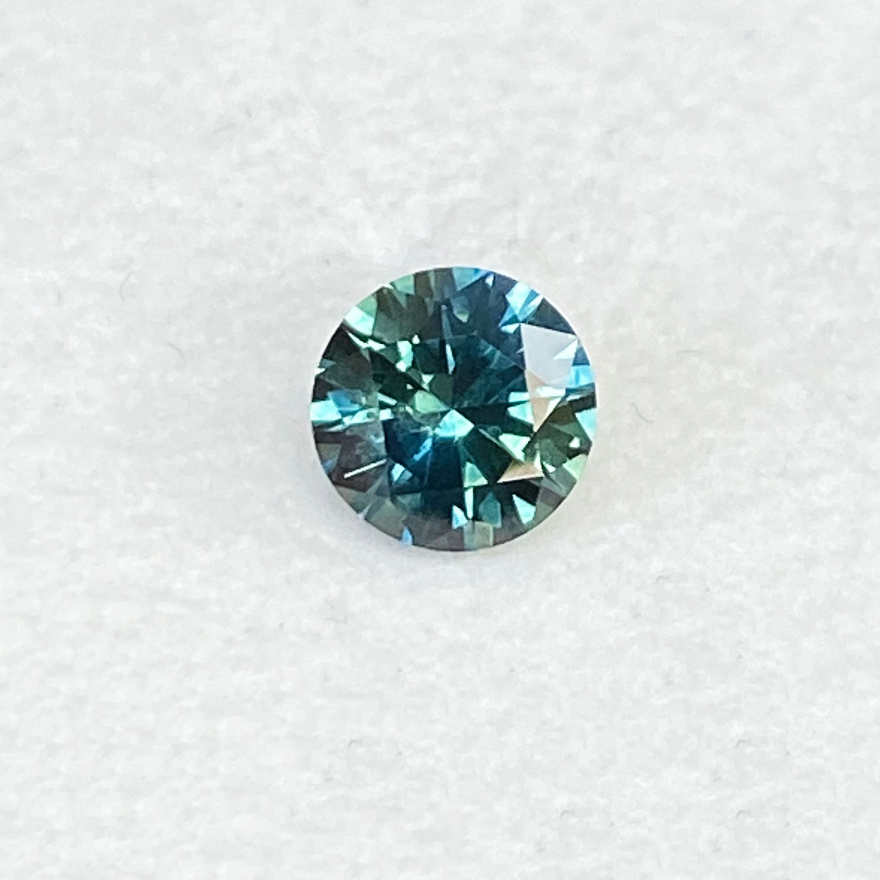 0.8ct Sapphire