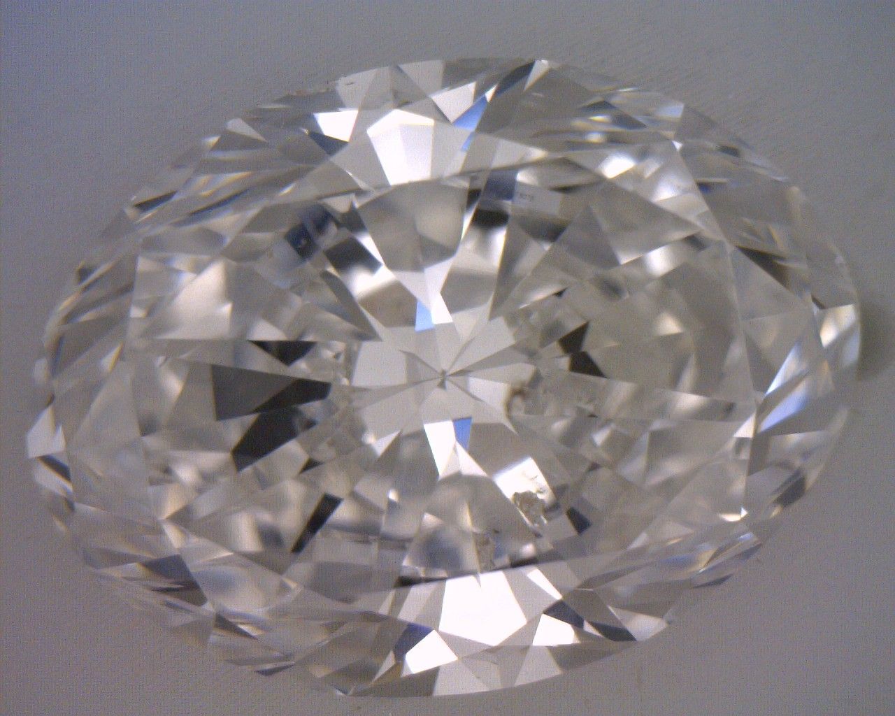 3,20 ct Owalny diament naturalny