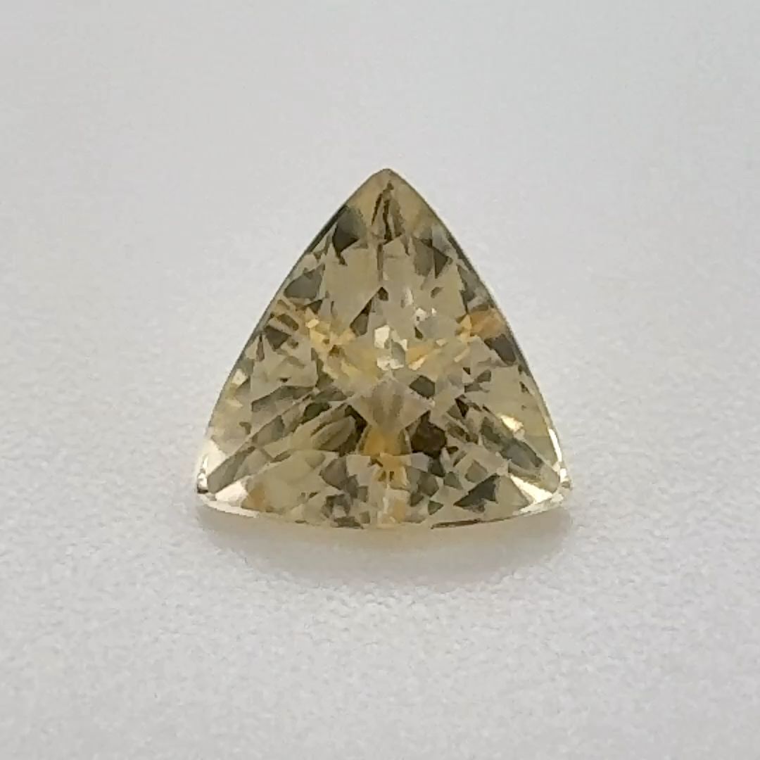 0.8ct TOPAZ