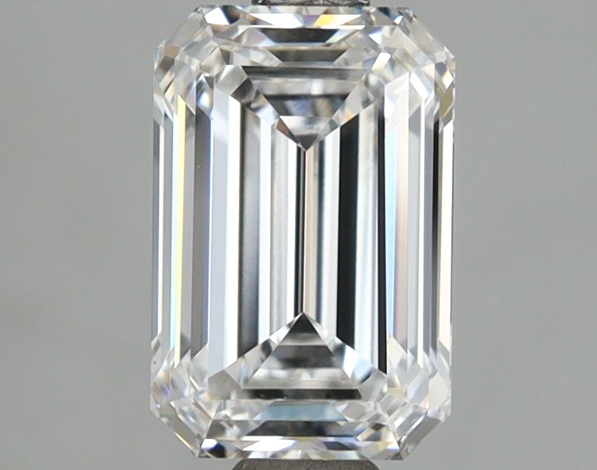 2ct Emerald D - VVS1 - Excellent cut - LD267661