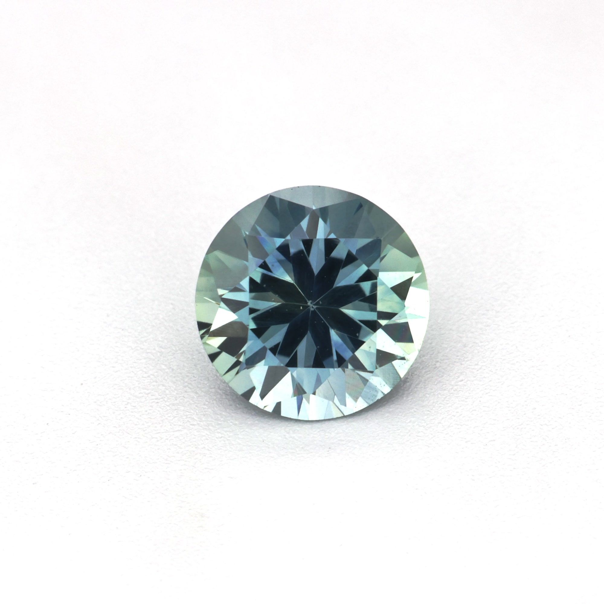 0.81ct Sapphire
