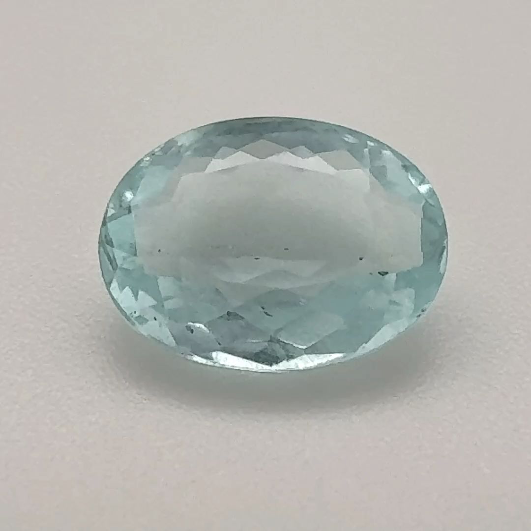 1.88 ct Oval Blue Aquamarine