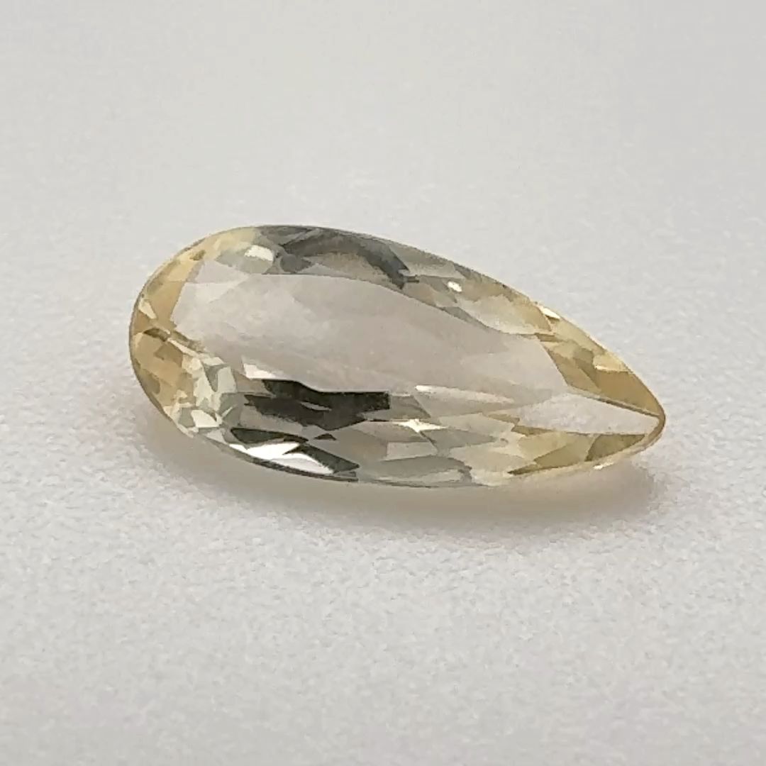 0.87ct TOPAZ