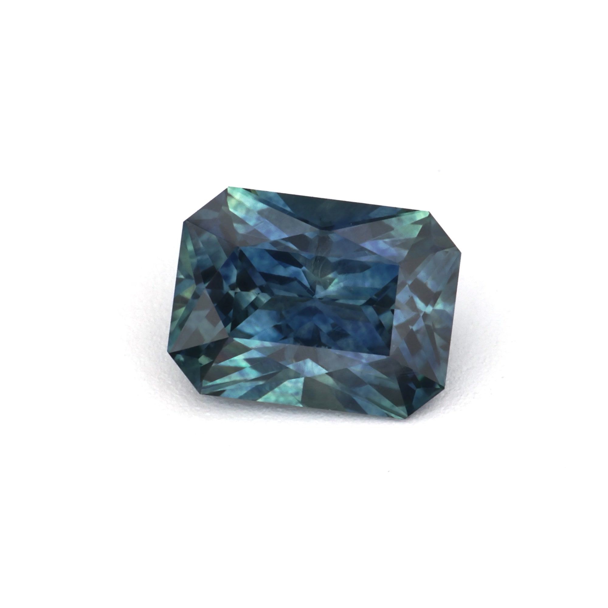 0.68ct Sapphire