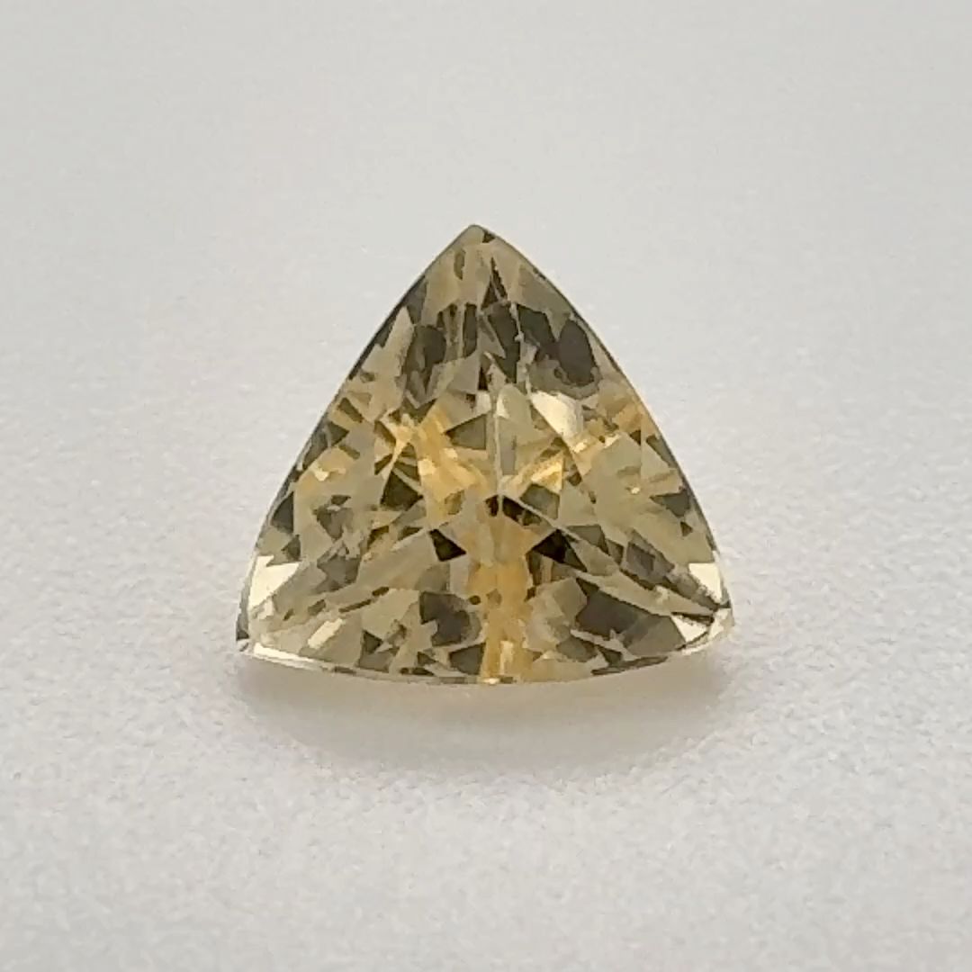 0.87ct TOPAZ