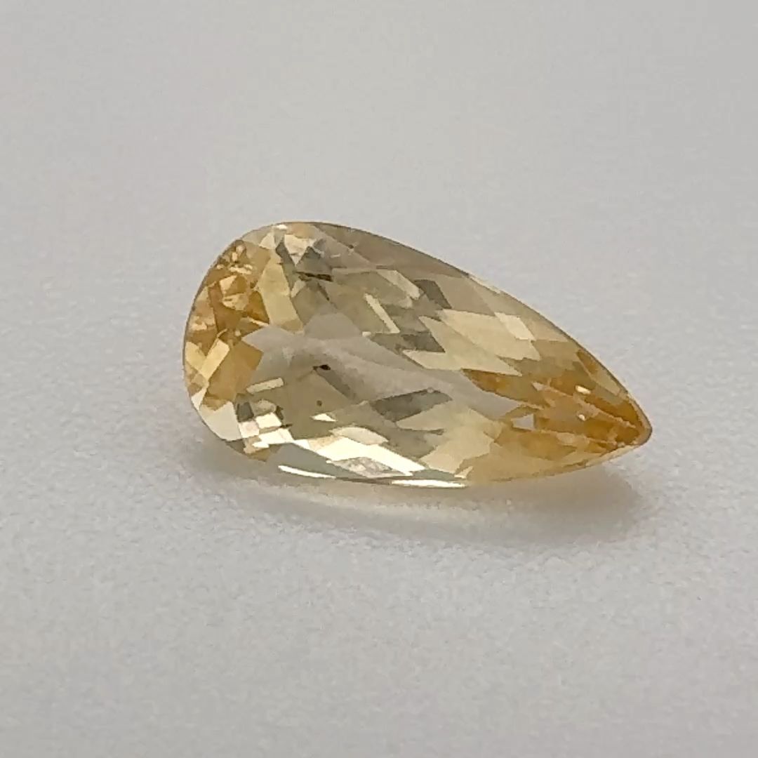 0.825ct TOPAZ