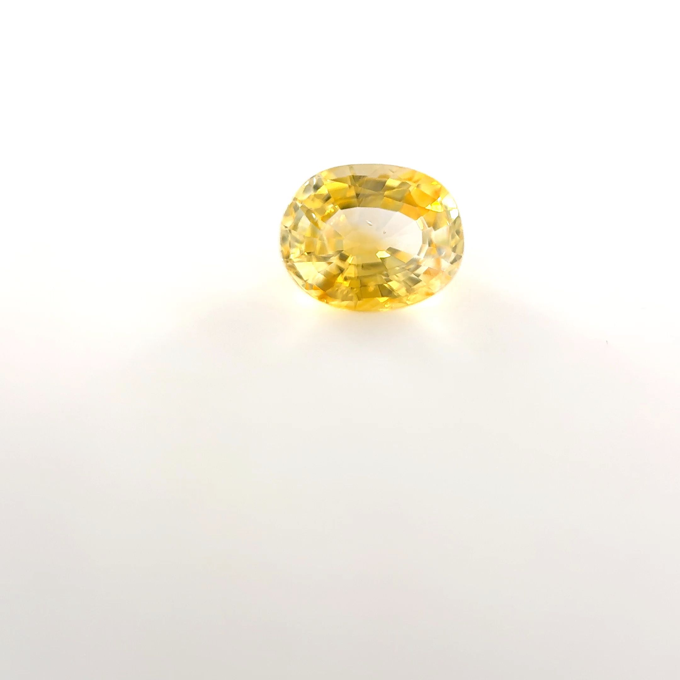 0.8ct SAPPHIRE