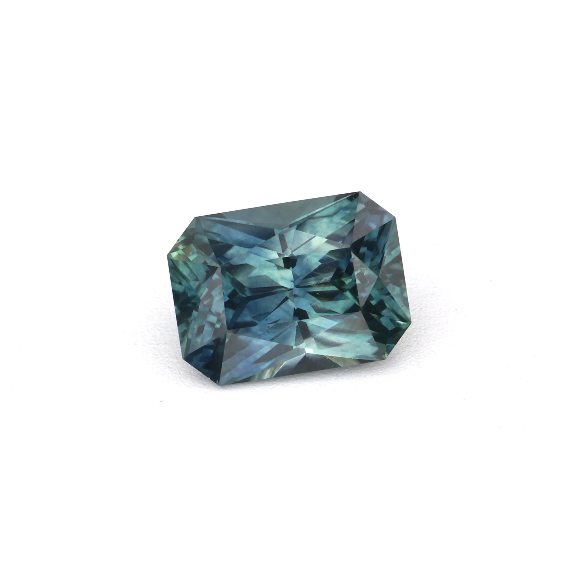 0.73ct Sapphire