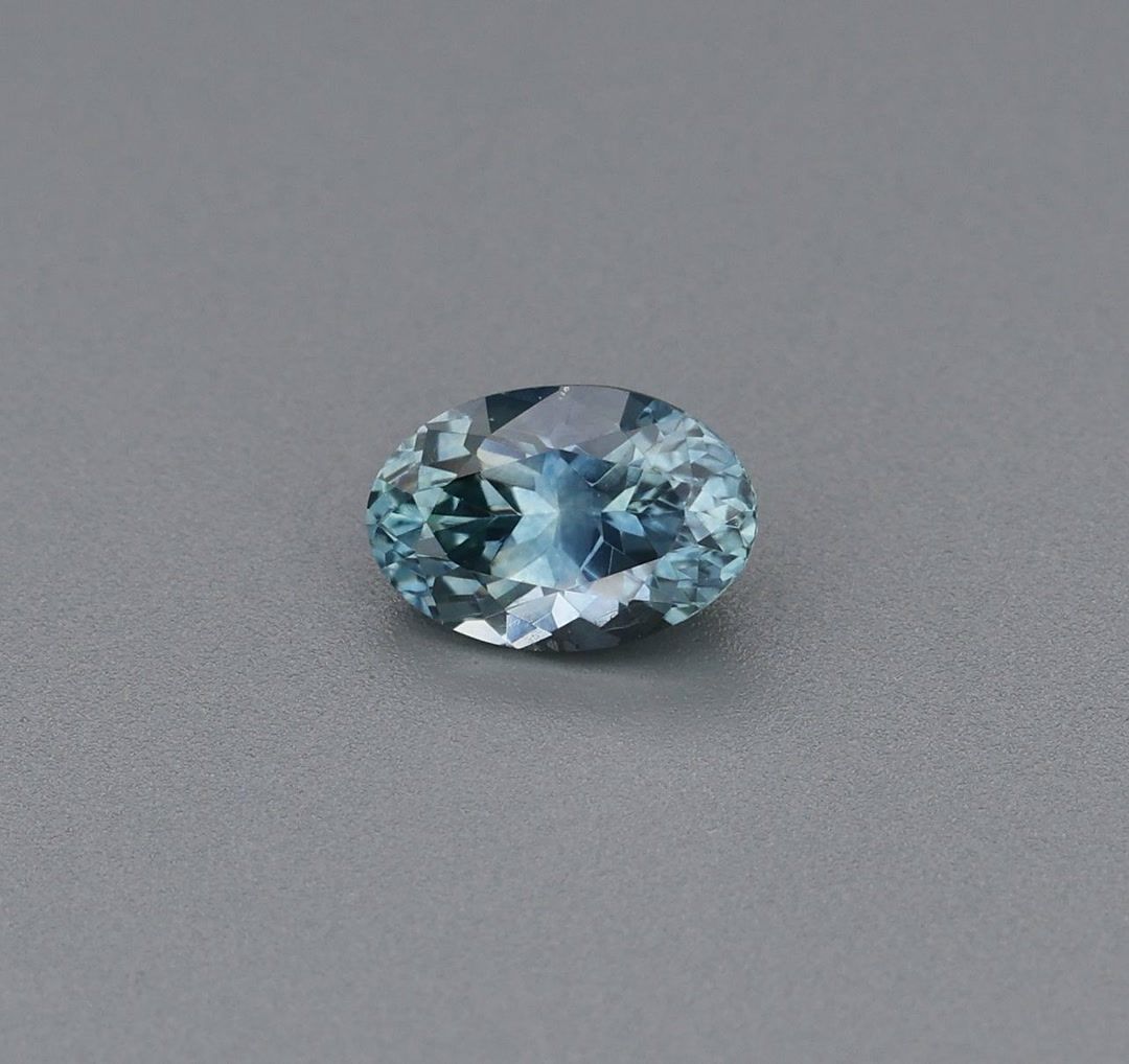 0.6ct Sapphire