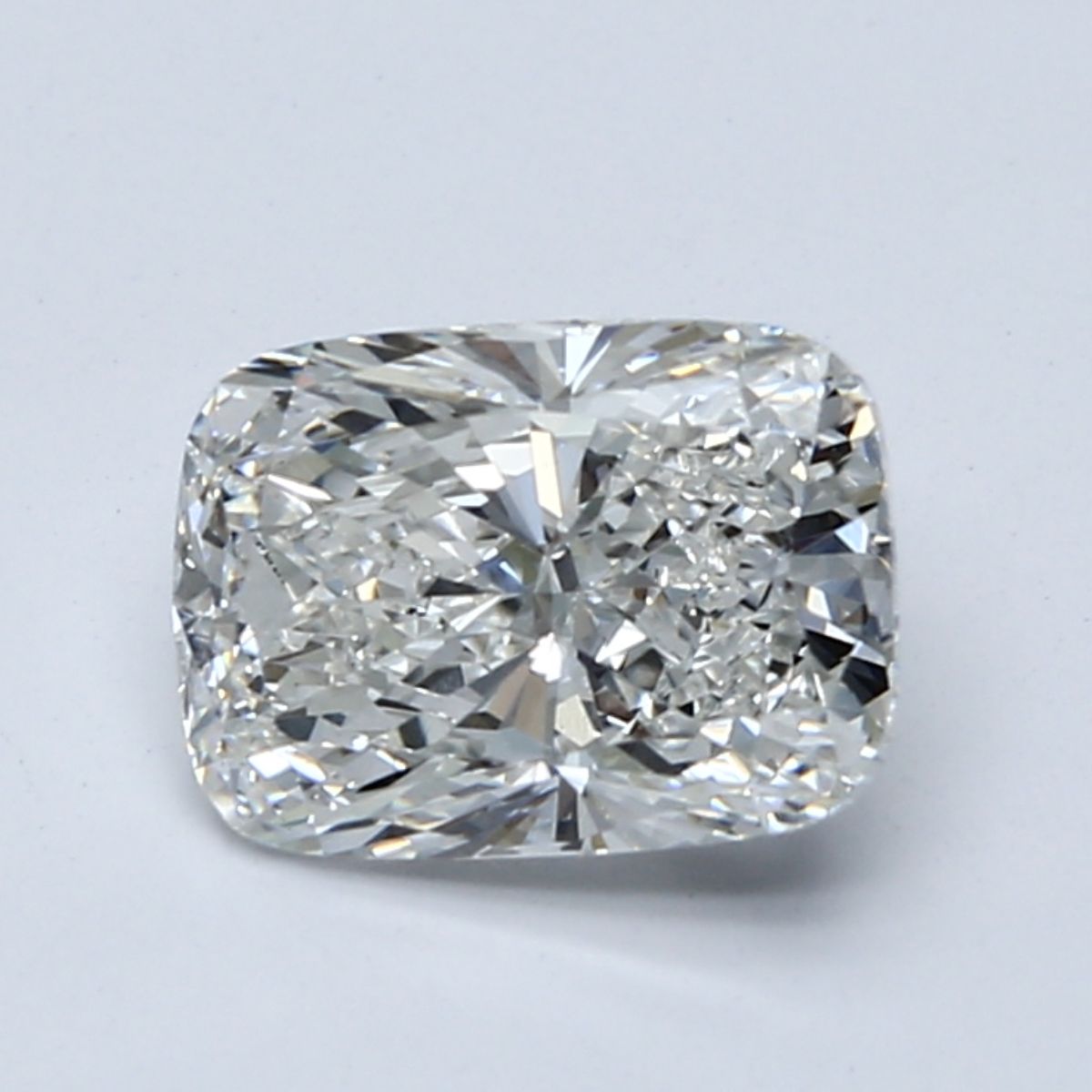 2.01ct Cushion E - VS1 - Excellent cut - LD37697