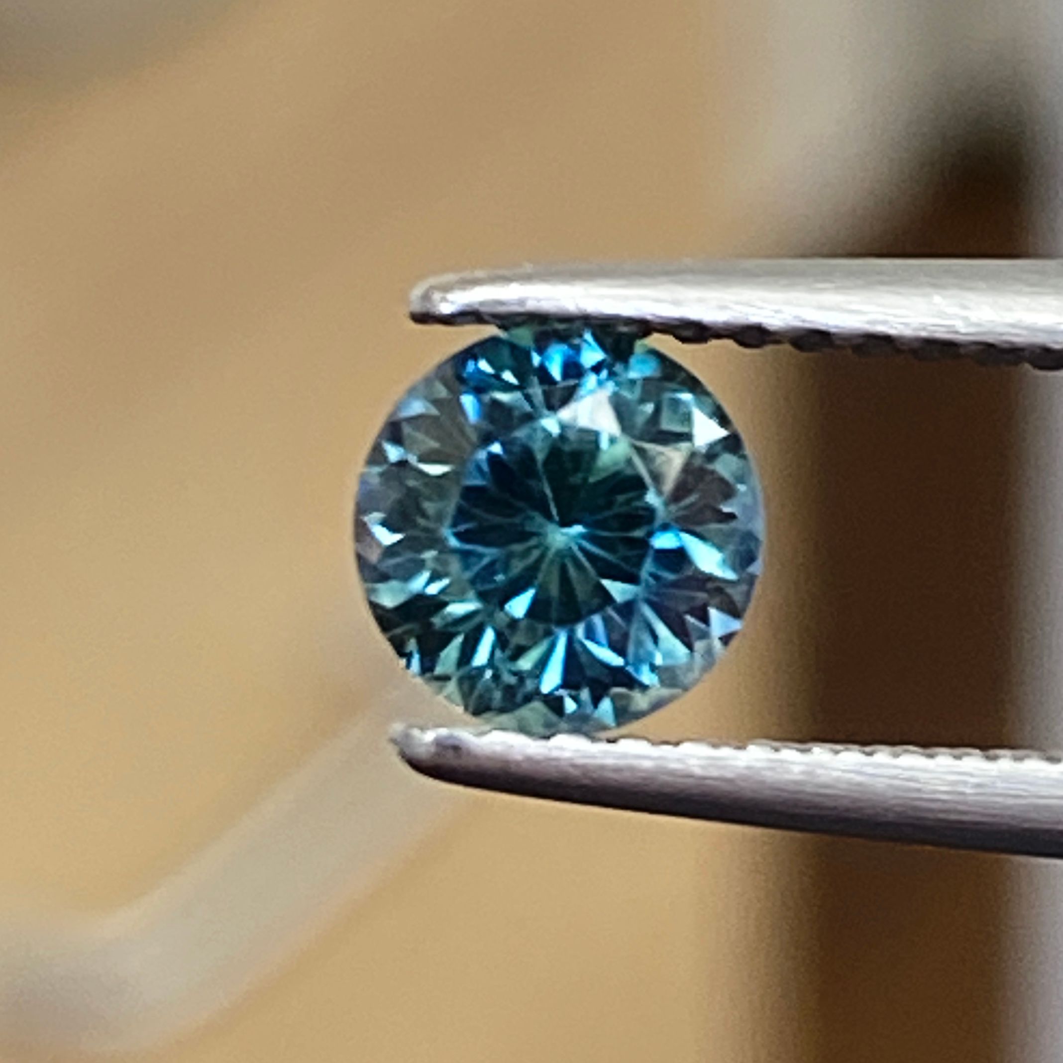 0.92ct Sapphire