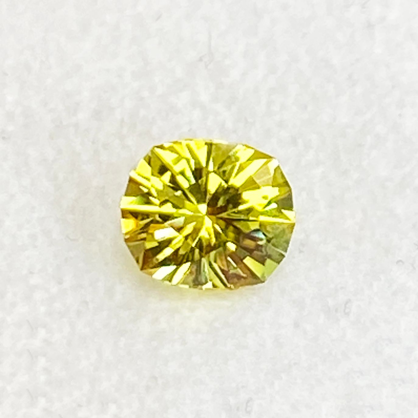 0.8ct Sapphire