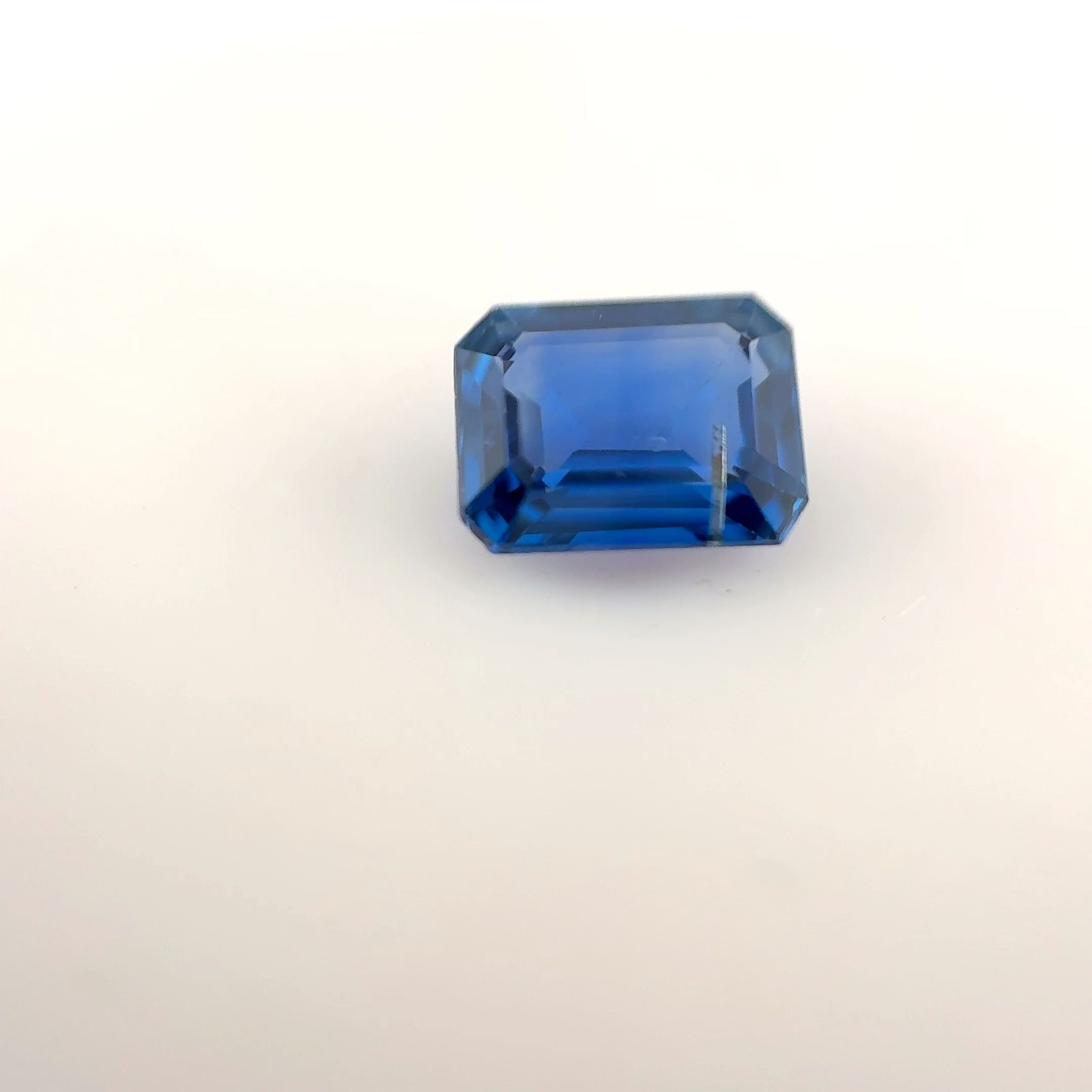 0.84ct SAPPHIRE